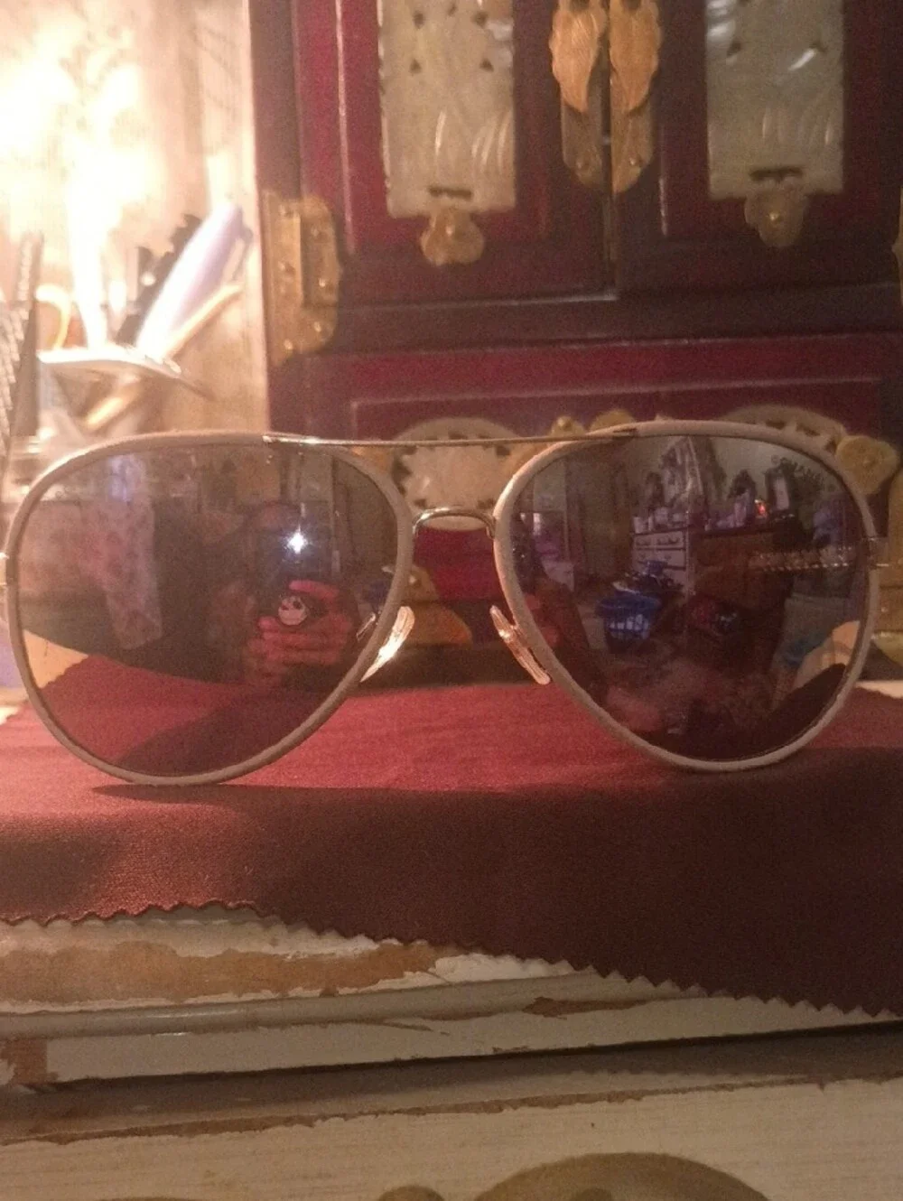 CHANEL Light Pink Metal Polorized  Pilot  Aviators W Gold